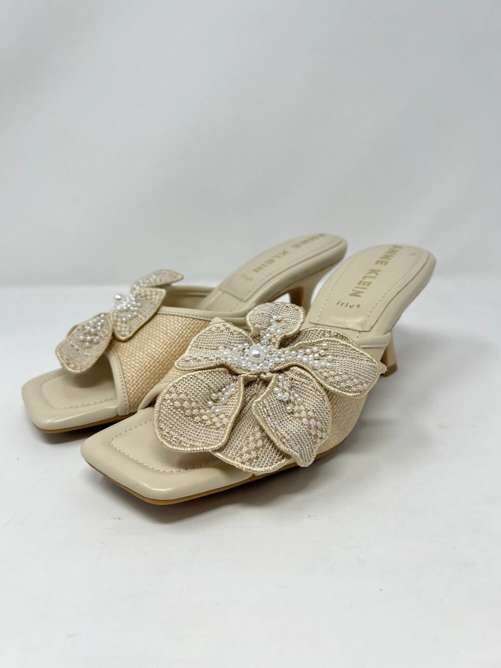 Anne Klein Women's 8.5M Julia Bone Floral Open Toe Heels